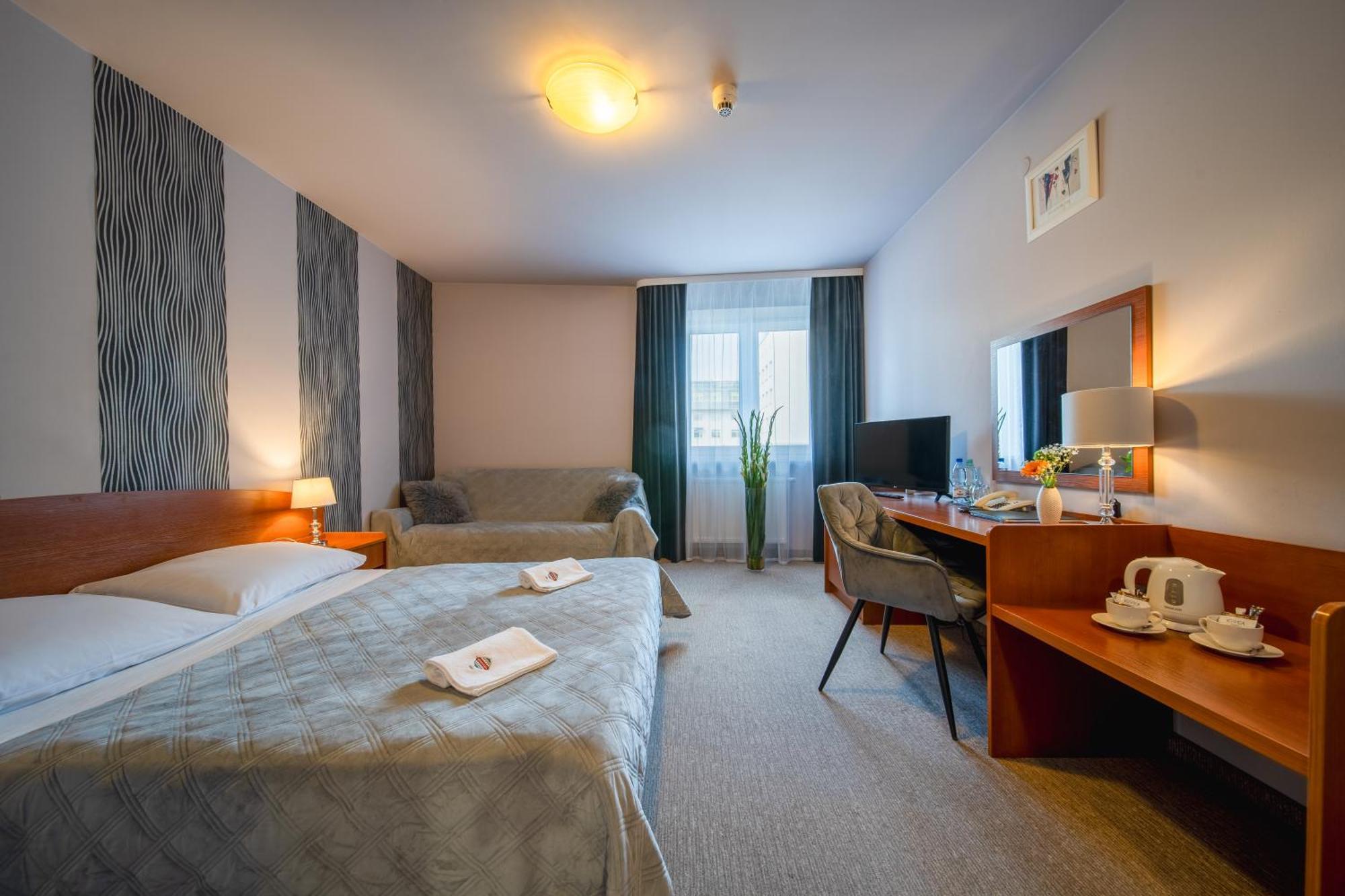 Hotel Gromada Radom Centrum Exteriér fotografie